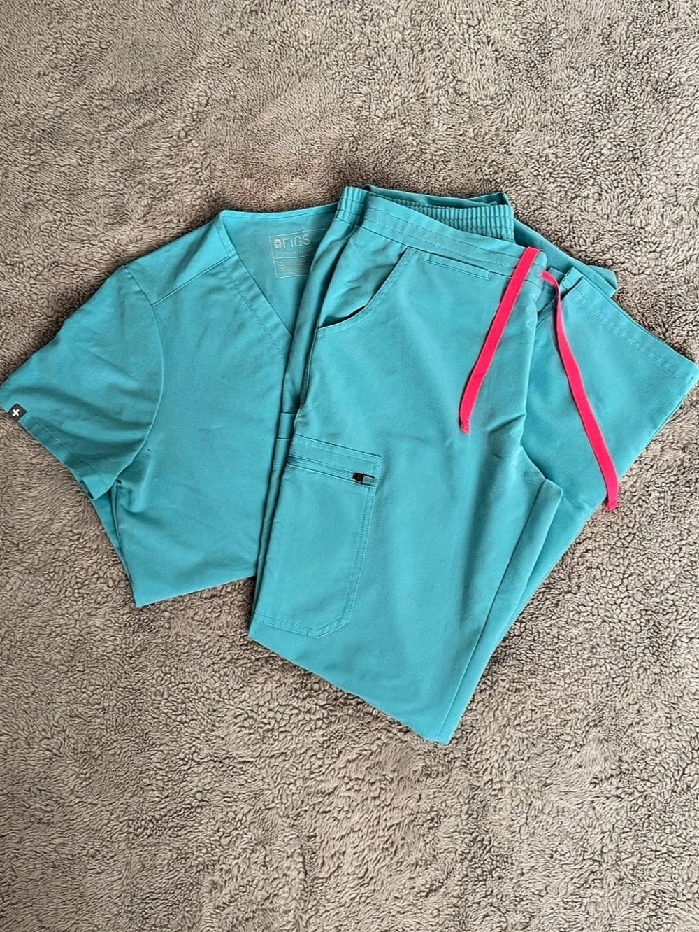 FIGS Neon Blue scrub set
